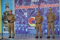 Bupati Konawe, H. Yusran Akbar, didampingi Wakil Bupati Konawe, H. Syamsul Ibrahim, dan Sekretaris Kabupaten (Sekkab) Konawe Ferdinand, memimpin Apel Gabungan hari pertama kerja usai libur Hari Raya Idul Fitri 1446 H/2025.