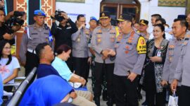 Kapolri Jenderal Listyo Sigit Prabowo meminta maaf yang sebesar-besarnya atas insiden pengancaman dan kekerasan terhadap seorang wartawan yang melibatkan ajudannya di Stasiun Tawang Semarang, Jawa Tengah, Sabtu, (05/04/2025)