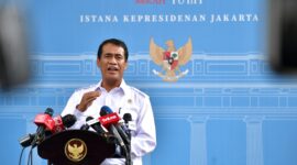 Presiden Prabowo Subianto menerima laporan langsung dari Menteri Pertanian Andi Amran Sulaiman terkait perkembangan ketahanan pangan nasional dalam pertemuan yang digelar di Istana Merdeka, Jakarta, pada Rabu (30/4/2025).
