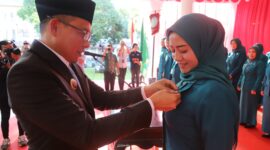 Bupati Konawe, H. Yusran Akbar, secara resmi mengukuhkan Hj. Hania sebagai Ketua Tim Penggerak Pemberdayaan Kesejahteraan Keluarga (TP PKK) Kabupaten Konawe masa bakti 2025–2030. Pengukuhan berlangsung dalam acara seremonial di Pendopo Kantor Bupati Konawe, dihadiri oleh jajaran Forkopimda, kepala OPD, serta anggota TP PKK se-Kabupaten Konawe, Kamis (27/3/2025)