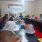 Pemerintah Kabupaten Konawe melalui Sekretaris Daerah (Sekda) Ferdinand membuka Rapat Peningkatan Universal Coverage Jamsostek (UCJ) di Ruang Rapat Bupati, di Unaaha, Jumat (9/5/2025). Kegiatan ini bertujuan memperluas akses perlindungan sosial bagi pekerja, khususnya di sektor informal dan UMKM, melalui program Jaminan Sosial Tenaga Kerja (Jamsostek)