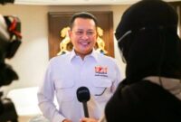 Wakil Ketua Umum Partai Golkar dan Wakil Ketua Umum Kadin Indonesia, Bambang Soesatyo (Bamsoet), menegaskan bahwa perayaan Hari Buruh harus menjadi refleksi bersama untuk mengatasi persoalan pengangguran dan meningkatkan kesejahteraan pekerja. Jakarta, Kamis (1/5/25).