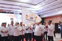 Kamar Dagang dan Industri (Kadin) Kabupaten Kolaka resmi memasuki babak baru dengan dikukuhkannya Vebrianti Safrudin sebagai Ketua Kadin periode 2024-2029, Rabu (21/5/2025). Pengukuhan ini mencatatkan sejarah, menjadikan Ona—sapaan akrabnya—sebagai perempuan pertama yang memimpin Kadin Kolaka sekaligus satu-satunya ketua Kadin perempuan di seluruh Sulawesi Tenggara (Sultra).
