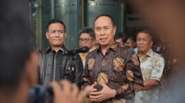 Gubernur Sulawesi Tenggara, Mayjen TNI (Purn) Andi Sumangerukka didampingi 31 kepala perangkat daerah, mengambil langkah proaktif berkoordinasi untuk memperkuat sistem pencegahan korupsi sejak dini berkunjung ke Komisi Pemberantasan Korupsi (KPK), di Jakarta, Kamis (19/6/2025).