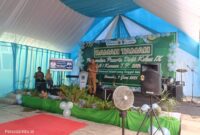 Sebanyak 241 siswa Madrasah Tsanawiyah Negeri 1 (MTsN 1) Konawe resmi diwisuda dalam acara Penamatan Kelas IX TP 2024/2025 yang berlangsung khidmat, Selasa (3/6/2025). Bupati Konawe, H. Yusran Akbar, ST, hadir sebagai motivator sekaligus alumni yang memberikan semangat khusus bagi para lulusan.