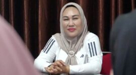 Menjelang pelantikan pengurus baru akhir Juni 2025, Ketua Palang Merah Indonesia (PMI) Kabupaten Konawe, Hj. Sarnina Yusrin Usbar, SE (SYU), menggelar pertemuan strategis dengan puluhan relawan PMI se-Konawe. Pertemuan yang berlangsung di Markas PMI Konawe, Jumat (20/6/2025)