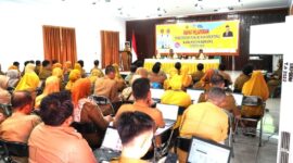 Wakil Bupati Konawe, H Syamsul Ibrahim, SE MSi membuka dengan tegas Rapat Evaluasi Aksi Konvergensi Stunting Semester I 2025 di Aula BKPSDM, Senin (21/7/2025).