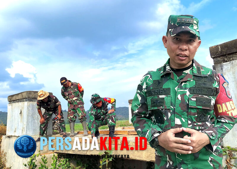 Dandim 1417/Kendari Kolonel Inf. Herry Indriyanto: TMMD (TNI Manunggal Membangun Desa) adalah program terpadu TNI yang bertujuan membantu percepatan pembangunan di daerah terpencil, tertinggal, dan perbatasan. Di Konawe, TMMD ke-125 fokus pada pembangunan infrastruktur dasar, pemberdayaan masyarakat, dan peningkatan kualitas hidup.
