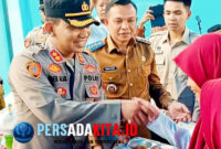 Bupati Konawe, H. Yusran Akbar ST, didampingi Forkopimda resmikan Program Makan Bergizi Gratis (MBG) di SDN 1 Wawotobi, Senin (25/8/2025). Program ini akan menyasar 9.133 siswa di 4 kecamatan pertama.
