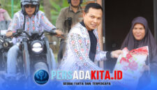 Rombongan Bupati Konawe yang mengendarai sepeda motor menarik perhatian masyarakat di sepanjang perjalanan menuju Onembute, banyak warga yang antusias melambai dan mengabadikan momen langka tersebut.