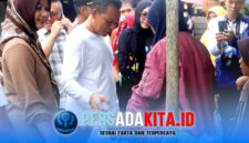 Bupati Konawe H. Yusran Akbar, S.T., meninjau langsung pelaksanaan Gerakan Pangan Murah (GPM) Serentak Nasional di Pasar Tutuwi Motaha, Kelurahan Asinua, Kecamatan Unaaha, Jumat (13/2/2026), didampingi Kepala Dinas Ketahanan Pangan dan jajaran Forkopimda.