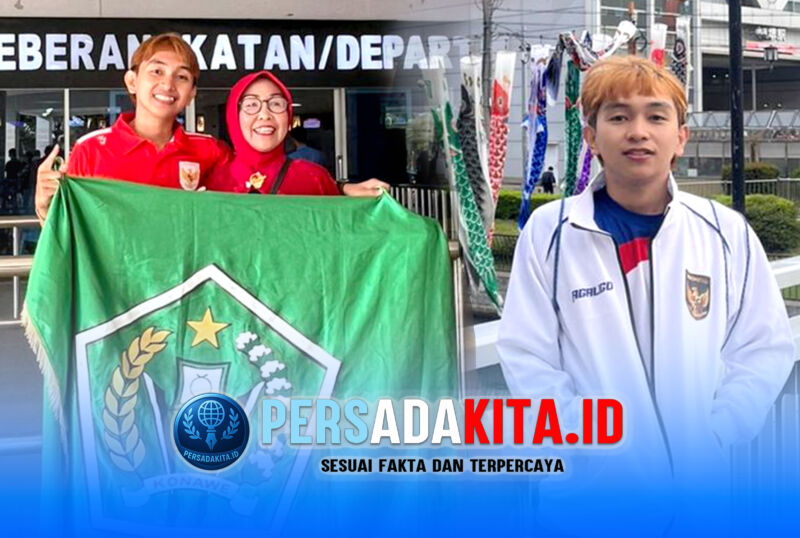 Potret kebanggaan Rahmat Lagaligo bersama ibundanya Rita Harmasan Papua saat memegang atribut Konawe sebelum keberangkatannya ke Jepang. Ia mengaku dukungan keluarga, kampus dan Bupati Konawe sangat berarti.