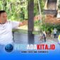 Bupati Konawe, H Yusran Akbar ST saat memantau perkembangan kali Konaweha di Kelurahan Latoma, Kec Unaaha, Sementara tim percepatan penanggulangan bencana banjir yang diketuai Sekda Konawe, Dr Ferdinand mengerahkan dinas teknis menangani perbaikan jembatan Desa Awuliti, Kec. Lambuya.