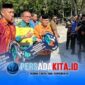Momen bersejarah di Konawe. Didik Fotunadi (Kepala Teknik Tambang PT SCM) menyerahkan simbolis bantuan pembangunan Rumah Dinas Guru dan Ruang Komputer kepada perwakilan SDN Wiwirano Atas dan SDN Lalomerui. Disaksikan langsung oleh Bupati Konawe, momen ini menjadi simbol sinergi tambang dan pendidikan.
