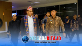 Suasana penyambutan Wakil Menteri Dalam Negeri RI Akhmad Wiyagus oleh Gubernur Sultra Andi Sumangerukka dan jajaran Forkopimda di Bandara Halu Oleo, Kendari, Kamis (28/5/2026)