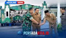 Bupati Konawe H. Yusran Akbar, S.T. (tengah), didampingi Ketua DPRD Konawe I Made Asmaya, S.Pd., M.M. (kanan), dan Dandim 1417/Kendari Kolonel Arm Danny A.P Girsang, S.Sos., M.Han (kiri), saat meninjau lokasi MTQ XXXI Sultra di eks STQ Unaaha, Senin (22/6/2026).