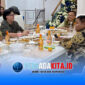 Suasana hangat Gala Dinner di Rumah Jabatan Bupati Konawe bersama jajaran Ditjen Pemdes Kemendagri. Bupati Konawe H. Yusran Akbar bersama Sekretaris Ditjen Pemdes Murtono dan jajaran direktur dalam acara santap malam penuh keakraban.
