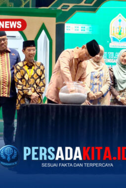 Rezeki Tak Tertukar! Tiga Peserta MTQ Sultra 2026 Berhasil Meraih Tiket Umrah dari Tangan Gubernur Bersama Travel Safaroh