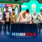  Gubernur Sulawesi Tenggara Mayjen TNI (Purn) Andi Sumangerukka, S.E., M.M., didampingi perwakilan Travel Safaroh, H Muharram Papua, SE mengambil undian pertama hadiah umrah bagi juara MTQ XXXI Sultra 2026 di panggung utama Unaaha, Konawe, Minggu (28/6/2026). 