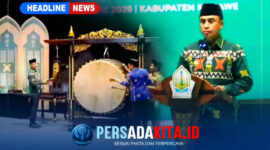 Penjabat Sekretaris Daerah Provinsi Sulawesi Tenggara, Drs. Muhammad Fadlan, M.Si., bersama Bupati Konawe H Yusran Akbar ST saat memukul bedug sebagai tanda resmi dibukanya MTQ ke-31 Sultra di Kabupaten Konawe.