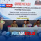Bupati Konawe, H. Yusran Akbar ST, memberikan sambutan dan arahan kepada peserta Orientasi PPPK Formasi Tahun 2025 di Gedung Wekoila, Unaaha. Dalam sambutannya, ia menekankan pentingnya integritas dan etos kerja untuk mendukung visi pembangunan Konawe. (Foto: Persada Kita.id)