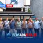 Bupati Konawe H. Yusran Akbar, S.T. (keenam dari kiri) bersama jajaran manajemen PT Charoen Pokphand Indonesia usai pertemuan di Kantor Feedmill Makassar
