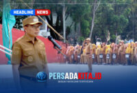 Suasana apel gabungan lingkup Pemkab Konawe. Bupati H. Yusran Akbar menyampaikan arahan terkait evaluasi kinerja dan pelayanan publik di Lapangan Upacara Pemda Konawe, Senin (10/8/2026).
