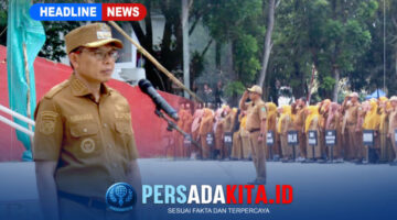 Suasana apel gabungan lingkup Pemkab Konawe. Bupati H. Yusran Akbar menyampaikan arahan terkait evaluasi kinerja dan pelayanan publik di Lapangan Upacara Pemda Konawe, Senin (10/8/2026).