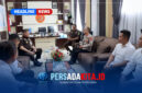 Suasana pertemuan hangat antara Kapolres Konawe AKBP Edi Raharjono dan Kajari Konawe Fachrizal, S.H., di ruang kerja Kajari. Kedua institusi sepakat memperkuat koordinasi dalam sistem peradilan pidana terpadu, Senin (3/8/2026).