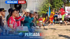 Bupati Konawe H. Yusran Akbar, ST menyaksikan tarian Mondotambe dengan atraksi Umo ara dan ketangkasan Tamalaki khas Suku Tolaki memukau ribuan penonton dari podium kehormatan saat pembukaan Porseni Kecamatan Anggaberi di Lapangan Tutuwi Motaha, Anggaberi, Selasa (25/8/2026) 