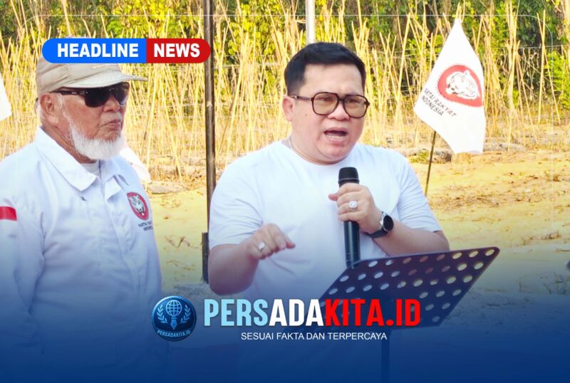 . H. Amir saat membuka Turnamen Bola Voli Putri PRI Cup I melalui sambungan video call, Selasa (27/10/2026).