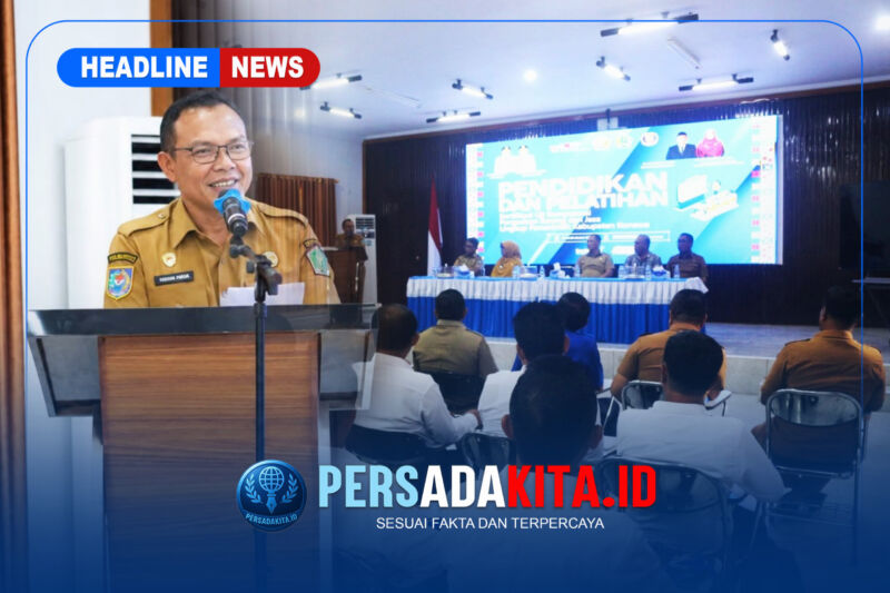 Bupati Konawe, H. Yusran Akbar, S.T., memberikan arahan dalam pembukaan Pendidikan dan Pelatihan Sertifikasi Uji Kompetensi Pengadaan Barang dan Jasa di Aula BKPSDM Konawe.