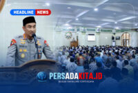 Kapolri Jenderal Polisi Suyudi Ario Seto melaksanakan Sholat Jumat bersama jamaah di Masjid Al-Ikhlas, Mabes Polri, Jumat (9/10/2026).