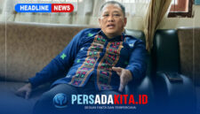 Sekretaris Daerah (Sekda) Konawe, Dr. Ferdinand, SP, MH, saat memberikan keterangan pers terkait sengketa lahan di Desa Olu Onua. (Dok. PersadaKita.id)