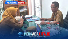 Kepala Dinas Kesehatan Kabupaten Konawe, Yones, SE MM (kanan), saat melakukan sidak dan berdialog langsung dengan Kepala Puskesmas Tongauna, Santi, SKM, M.Kes, terkait insiden rujukan pasien menggunakan mobil pikap, Selasa (20/10/2026).